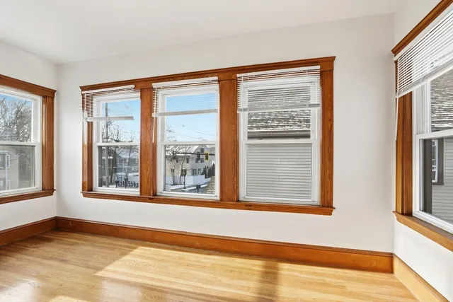 $2,900 | 67 Lake Street, Unit 2, Arlington, MA 02474