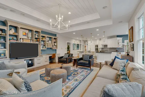 $2,100,000 | 73 Northvale Avenue, Little Silver, NJ 07739