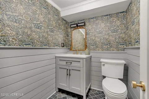 $2,100,000 | 73 Northvale Avenue, Little Silver, NJ 07739