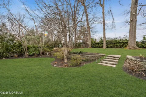 $2,100,000 | 73 Northvale Avenue, Little Silver, NJ 07739