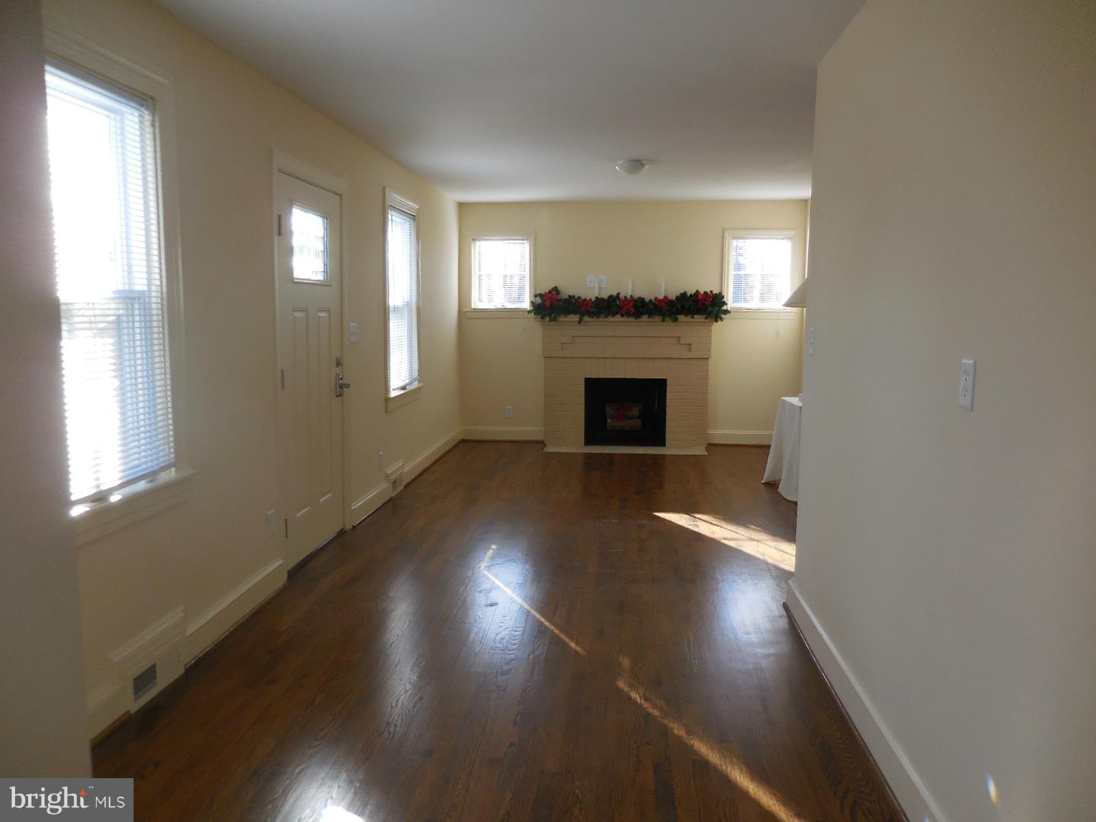 4831 Long View Road Temple Hills, MD 20748 - Photo 11 of 30 Interior (General)