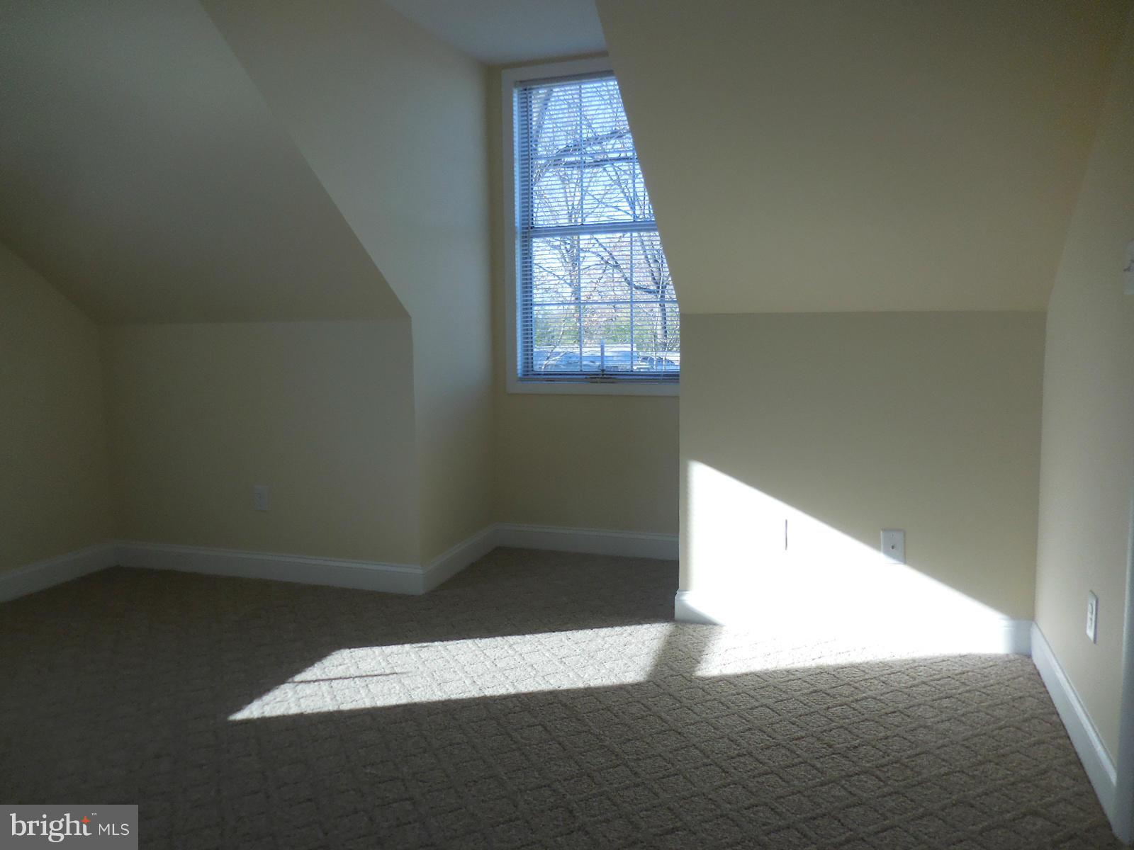 4831 Long View Road Temple Hills, MD 20748 - Photo 16 of 30 Bedroom