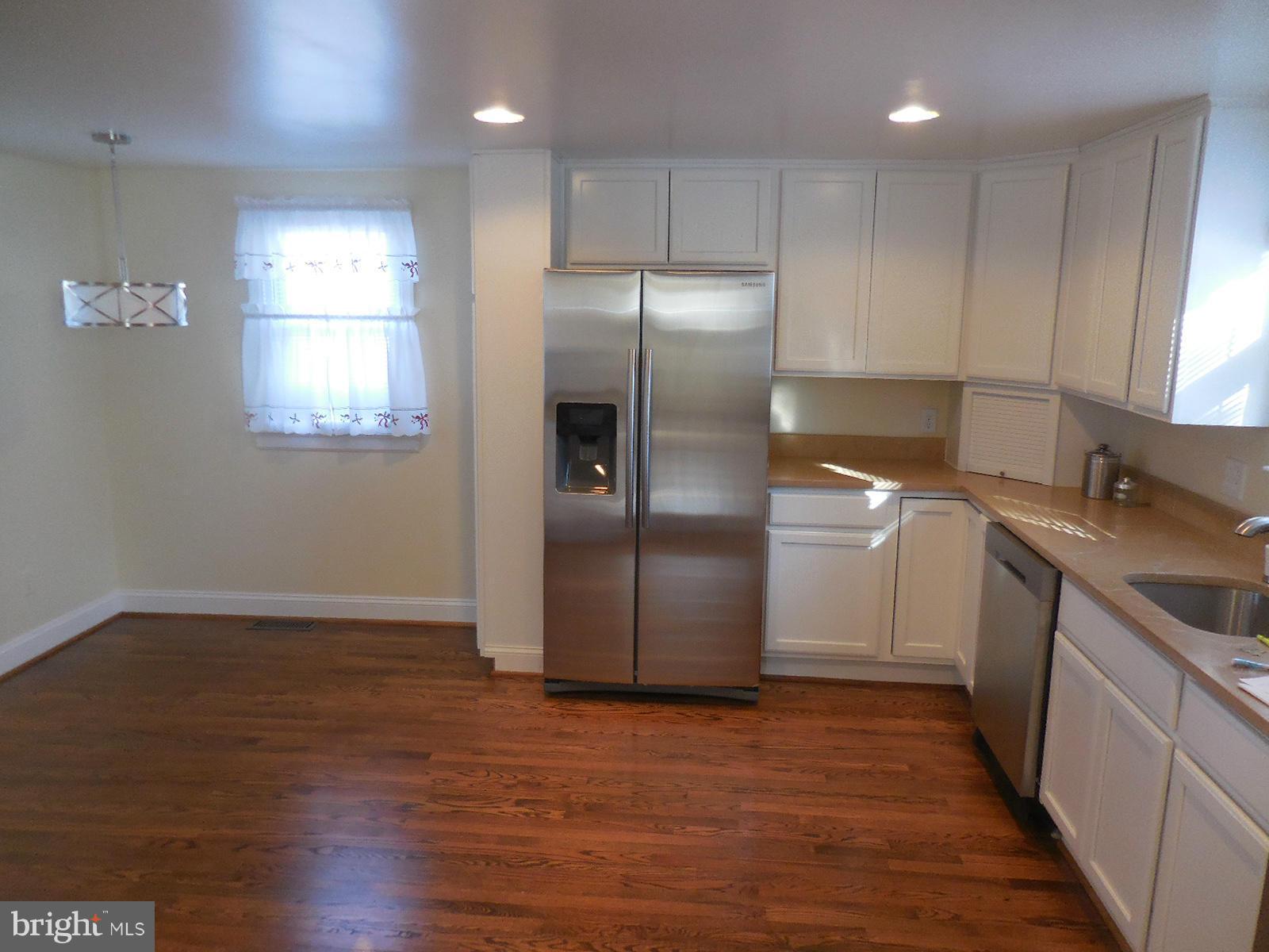 4831 Long View Road Temple Hills, MD 20748 - Photo 9 of 30 Kitchen