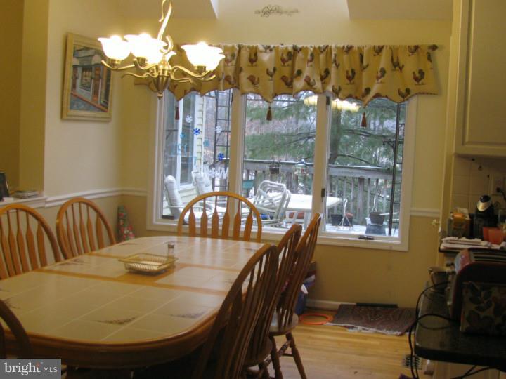 325 Long Ridge Lane Exton, PA 19341 - Photo 14 of 25 Kitchen