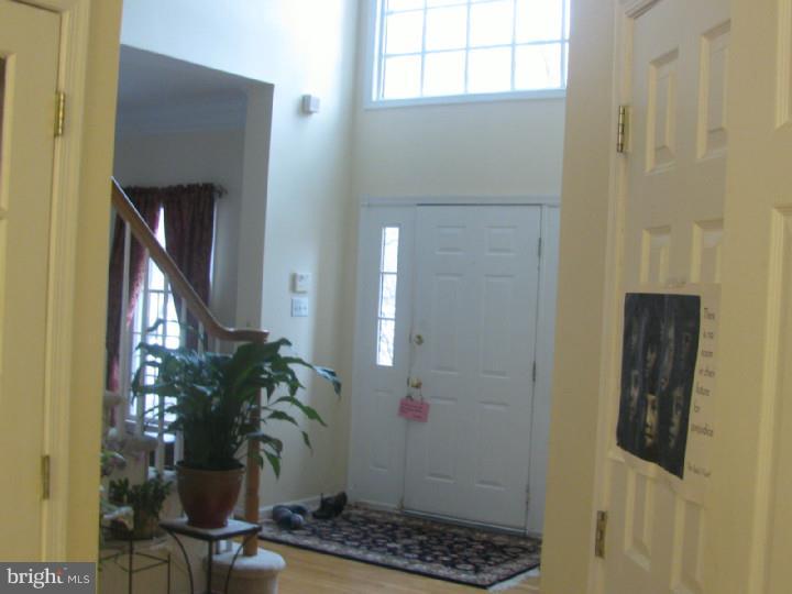 325 Long Ridge Lane Exton, PA 19341 - Photo 8 of 25 Foyer