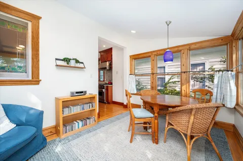 $650,000 | 222 South Cuyler Avenue, Oak Park, IL 60302