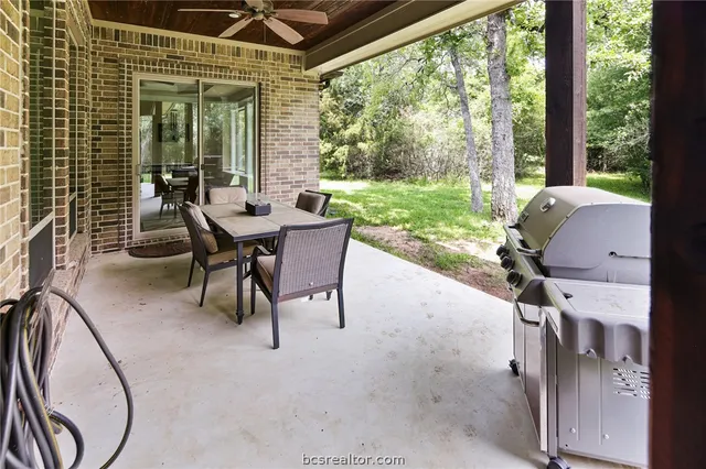 $1,350,000 | 17899 Saddle Creek Drive, College Station, TX 77845