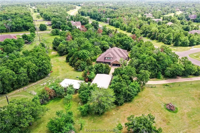 $1,350,000 | 17899 Saddle Creek Drive, College Station, TX 77845