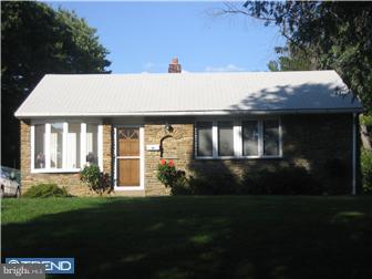 715 Marchman Road Philadelphia, PA 19115 - Photo 1 of 11 Exterior Front
