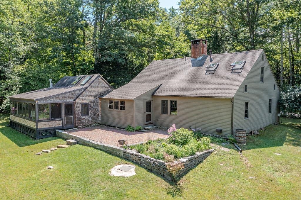 129 Webster Mills Road Chichester, NH 03258 - Photo 6 of 60 Gallery Image 6