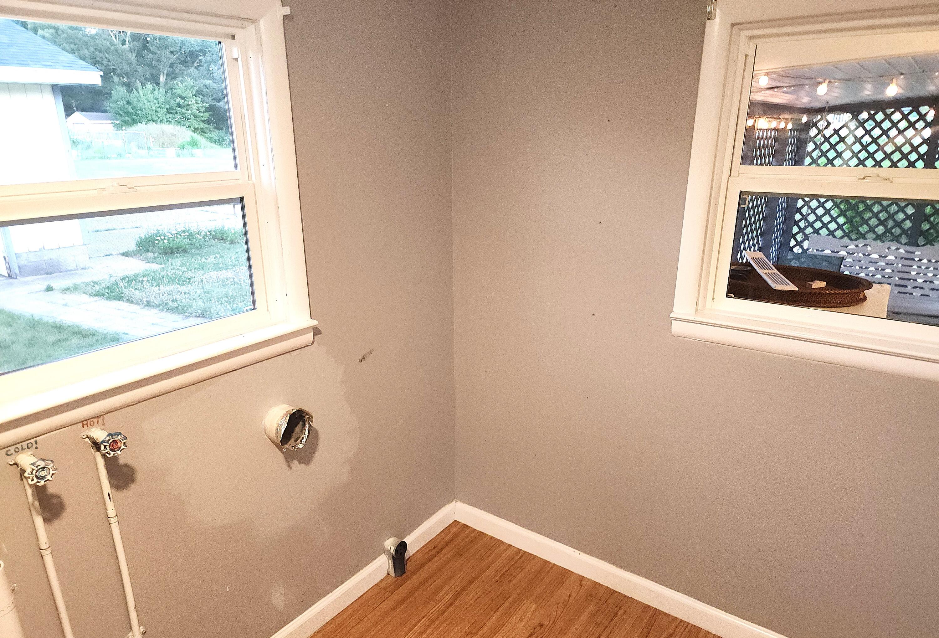 1150 Quarterline Road Muskegon, MI 49442 - Photo 19 of 20 Laundry Room