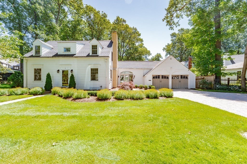 19 Eton Road Longmeadow, MA 01106 - Photo 3 of 42 Gallery Image 3