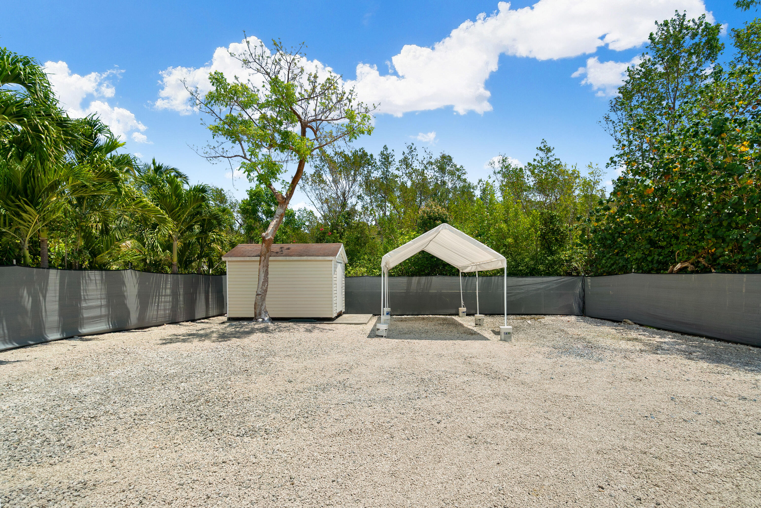 4 Tina Place Key Largo, FL 33037 - Photo 21 of 30 Spacious backyard!