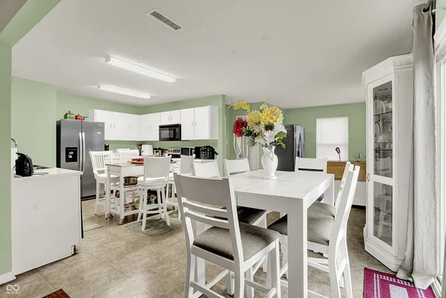 $332,500 | 6333 Teacup Drive, McCordsville, IN 46055