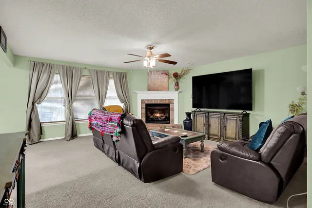 $332,500 | 6333 Teacup Drive, McCordsville, IN 46055