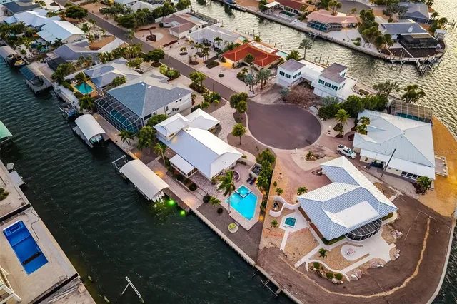 $1,640,000 | 3611 Plumosa Terrace, Bradenton, FL 34210