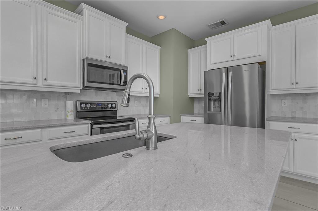 28358 Captiva Shell Loop Bonita Springs, FL 34135 - Photo 20 of 49