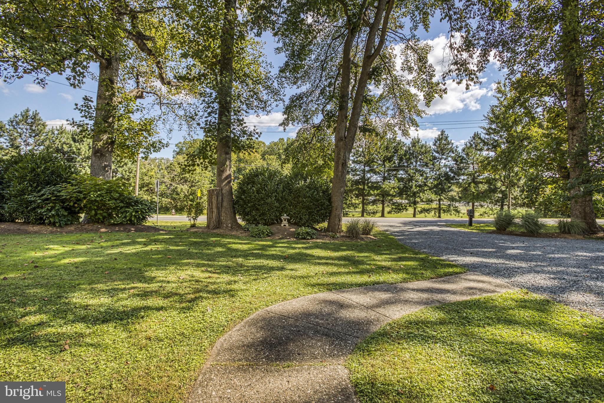 1112 Utterback Store Road Great Falls, VA 22066 - Photo 31 of 32