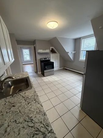 $2,300 | 43 Adams Street, Unit 3, Lynn, MA 01902