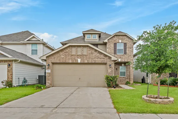 $2,800 | 13826 Andover Park Drive, Houston, TX 77083