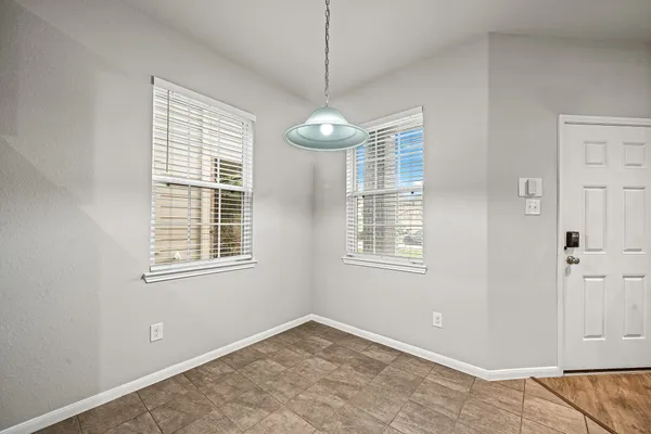 $2,800 | 13826 Andover Park Drive, Houston, TX 77083