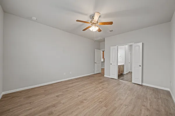 $2,800 | 13826 Andover Park Drive, Houston, TX 77083