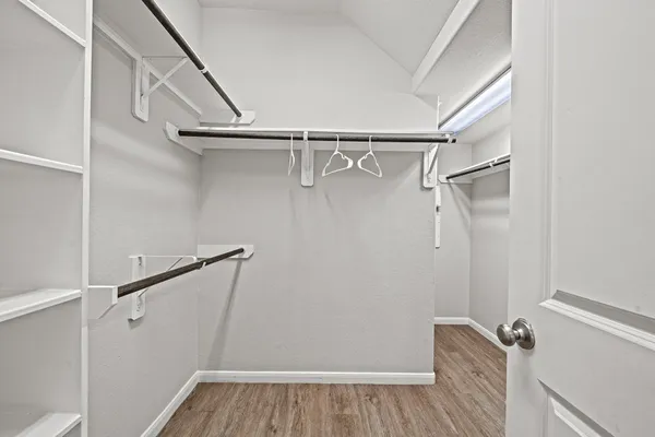 $2,800 | 13826 Andover Park Drive, Houston, TX 77083