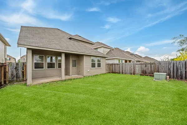 $2,800 | 13826 Andover Park Drive, Houston, TX 77083