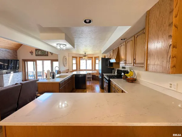 $699,000 | 500 Mallard Landing, Tunnel Hill, IL 62972