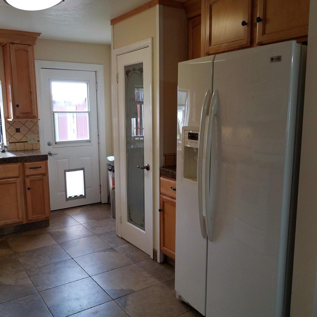 752 Middlefield Road Salinas, CA 93906 - Photo 17 of 50 Gallery Image 17