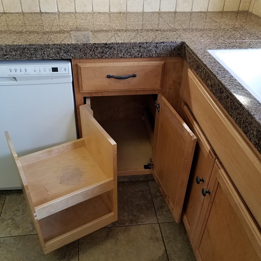 752 Middlefield Road Salinas, CA 93906 - Photo 20 of 50 Gallery Image 20