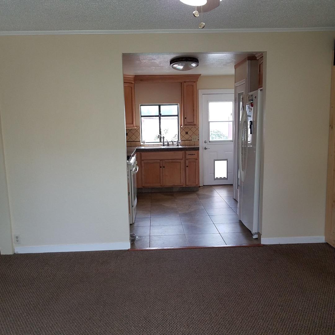752 Middlefield Road Salinas, CA 93906 - Photo 23 of 50 Gallery Image 23