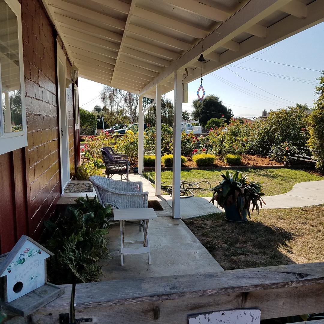 752 Middlefield Road Salinas, CA 93906 - Photo 4 of 50 Gallery Image 4