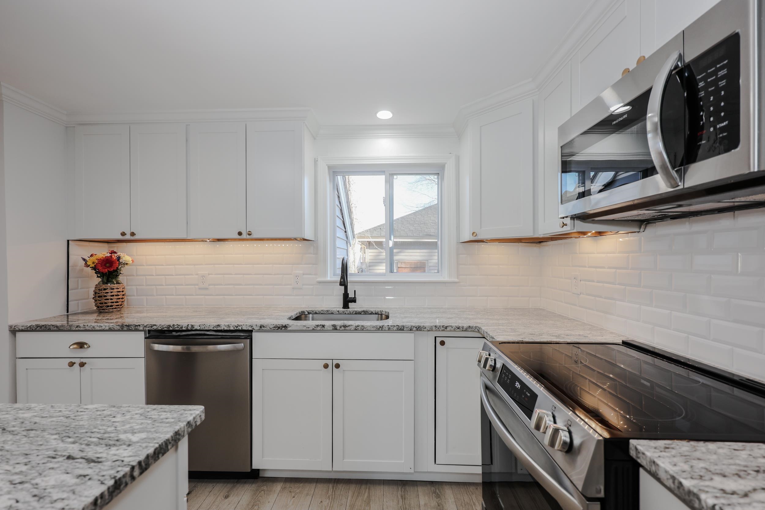 10 Sarah Court Rochester, NH 03867 - Photo 5 of 14