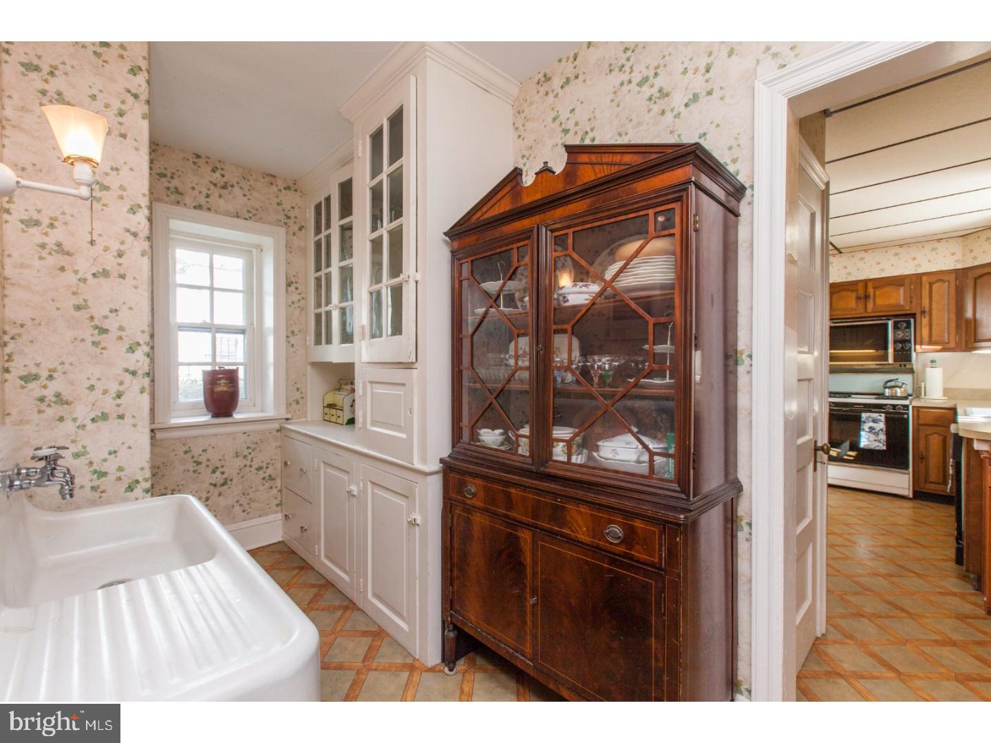 6426 Drexel Road Philadelphia, PA 19151 - Photo 9 of 25 Gallery Image 9