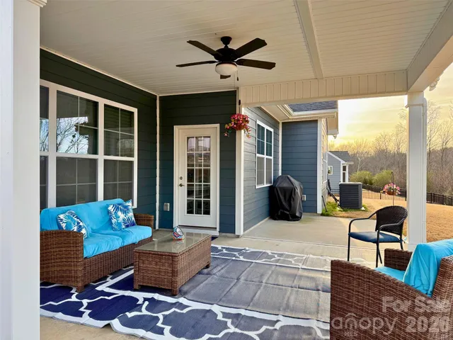 $525,000 | 1401 Curling Creek Drive, Indian Trail, NC 28079