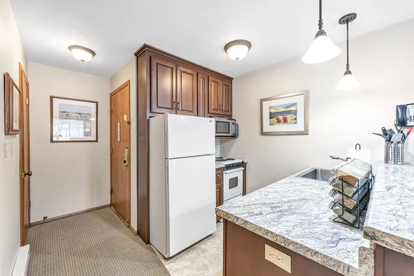 $119,900 | 4920 North Landmark Circle, Unit 2208, Egg Harbor, WI 54209