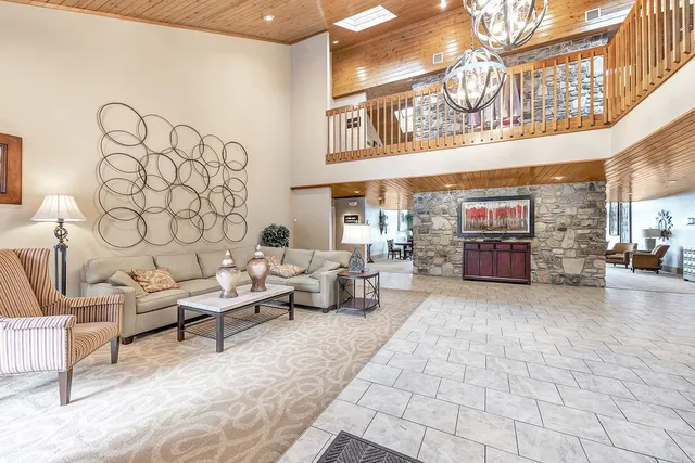 $124,900 | 4920 North Landmark Circle, Unit 2208, Egg Harbor, WI 54209