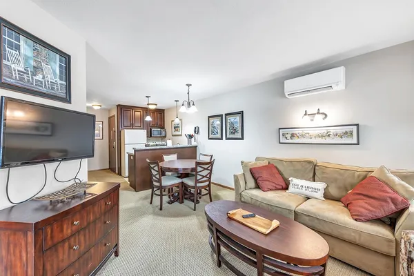 $114,900 | 4920 North Landmark Circle, Unit 2208, Egg Harbor, WI 54209