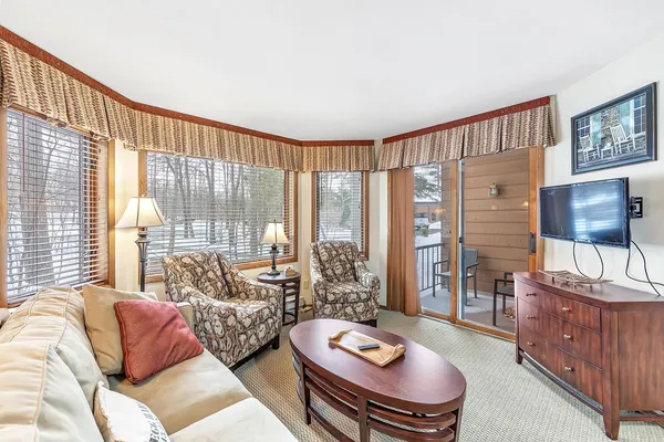 $114,900 | 4920 North Landmark Circle, Unit 2208, Egg Harbor, WI 54209