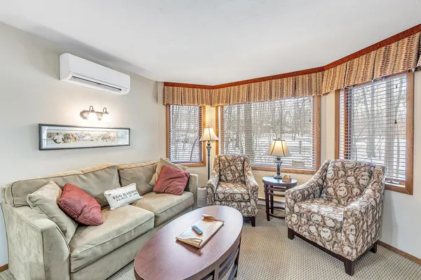 $114,900 | 4920 North Landmark Circle, Unit 2208, Egg Harbor, WI 54209