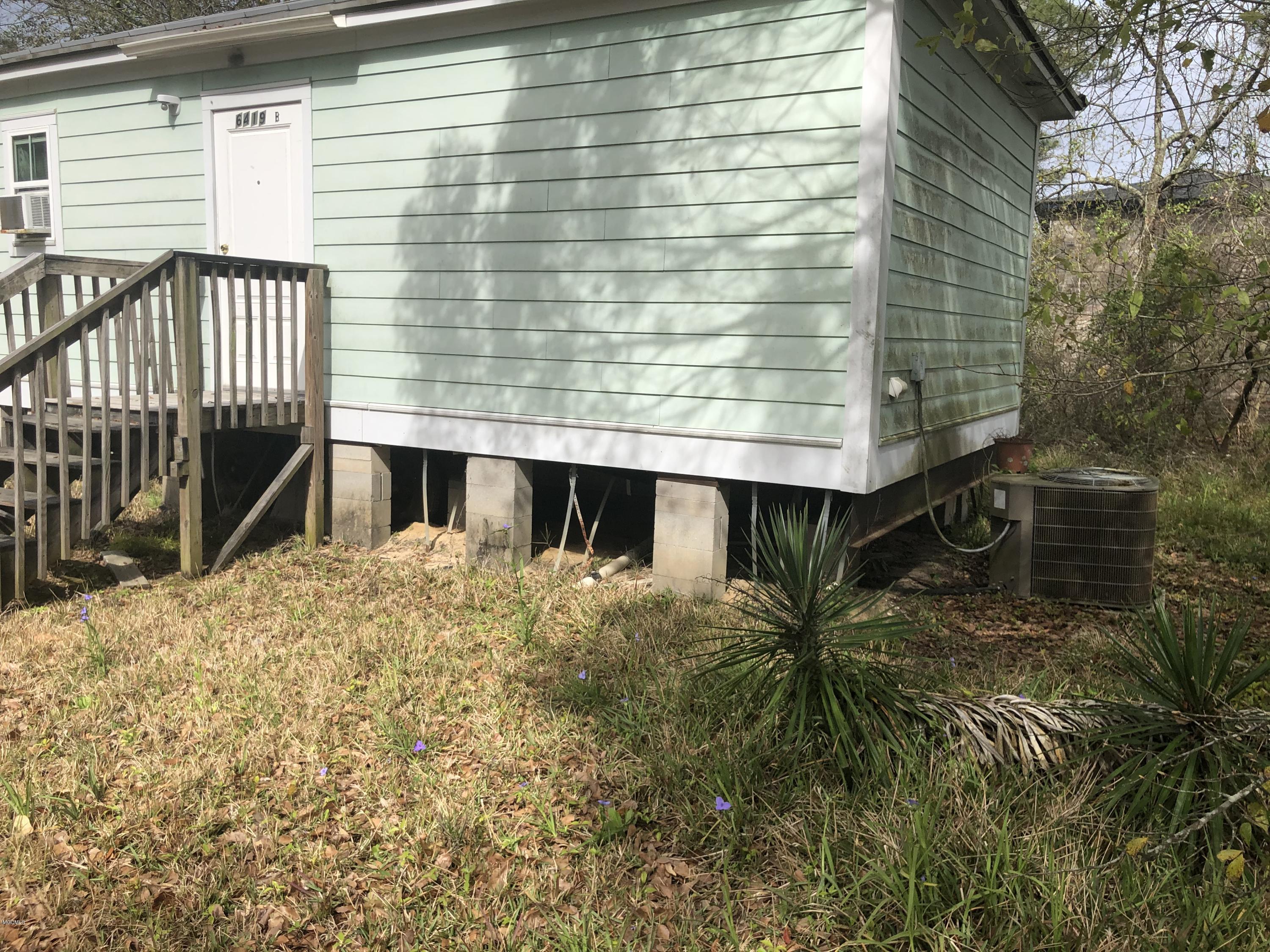 6419 Shortcut Road Moss Point, MS 39563 - Photo 3 of 4 IMG_4430