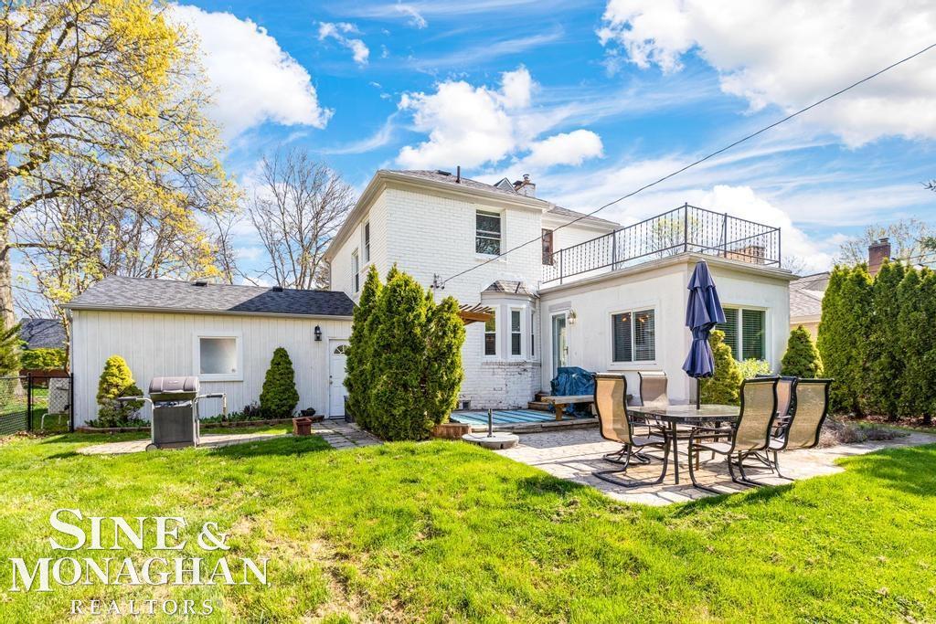 1075 Hawthorne Road Grosse Pointe, MI 48236 - Photo 33 of 39
