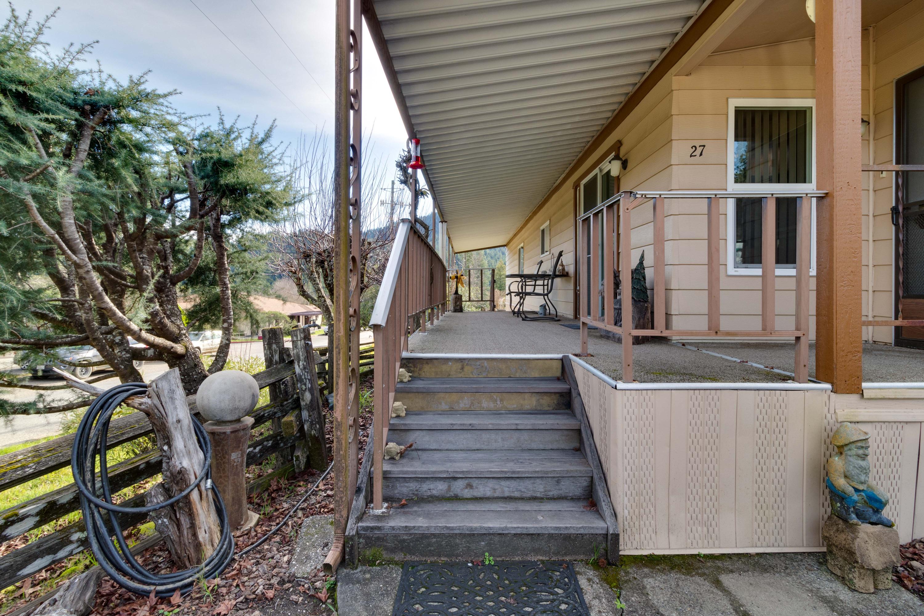 146 West Coast Road, Unit 27 Redway, CA 95560 - Photo 2 of 31