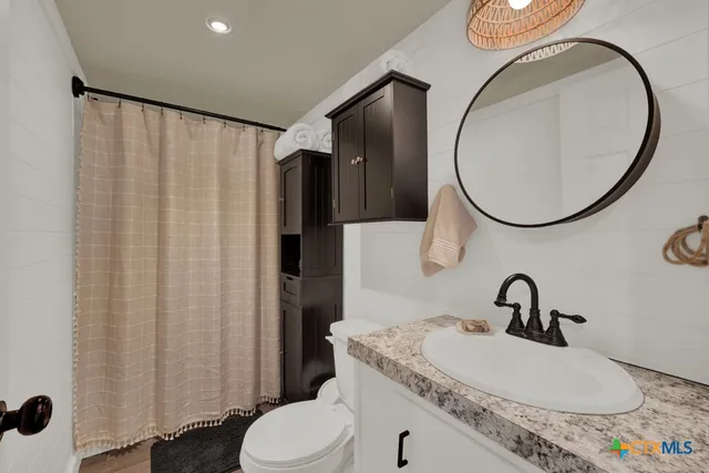 $500,000 | 270 Lakewood Court, Canyon Lake, TX 78133