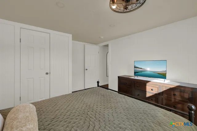 $500,000 | 270 Lakewood Court, Canyon Lake, TX 78133