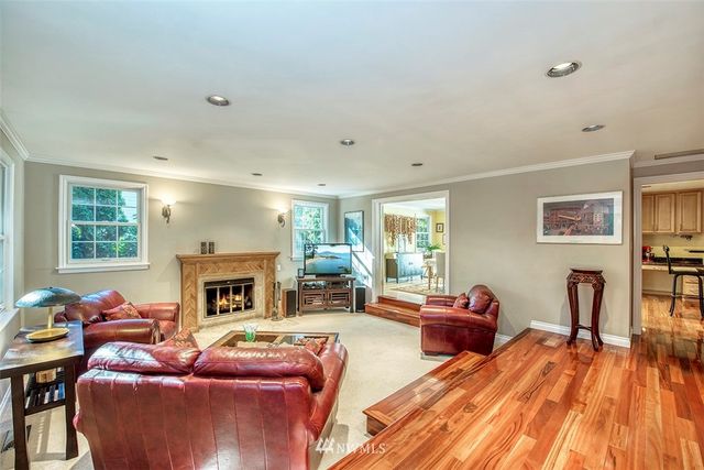 $800,000 | 8104 134th Place Northeast, Redmond, WA 98052