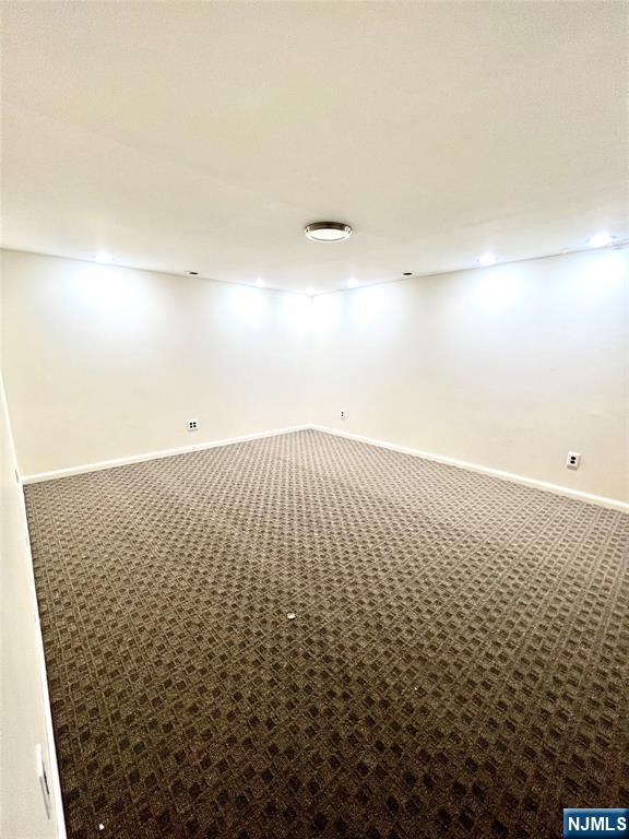 517 Fordham Place Paramus, NJ 07652 - Photo 19 of 25 a view of an empty room