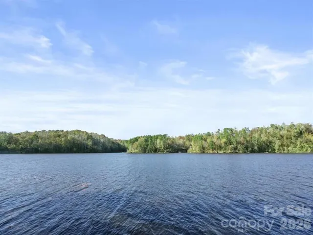 a view of a tall building