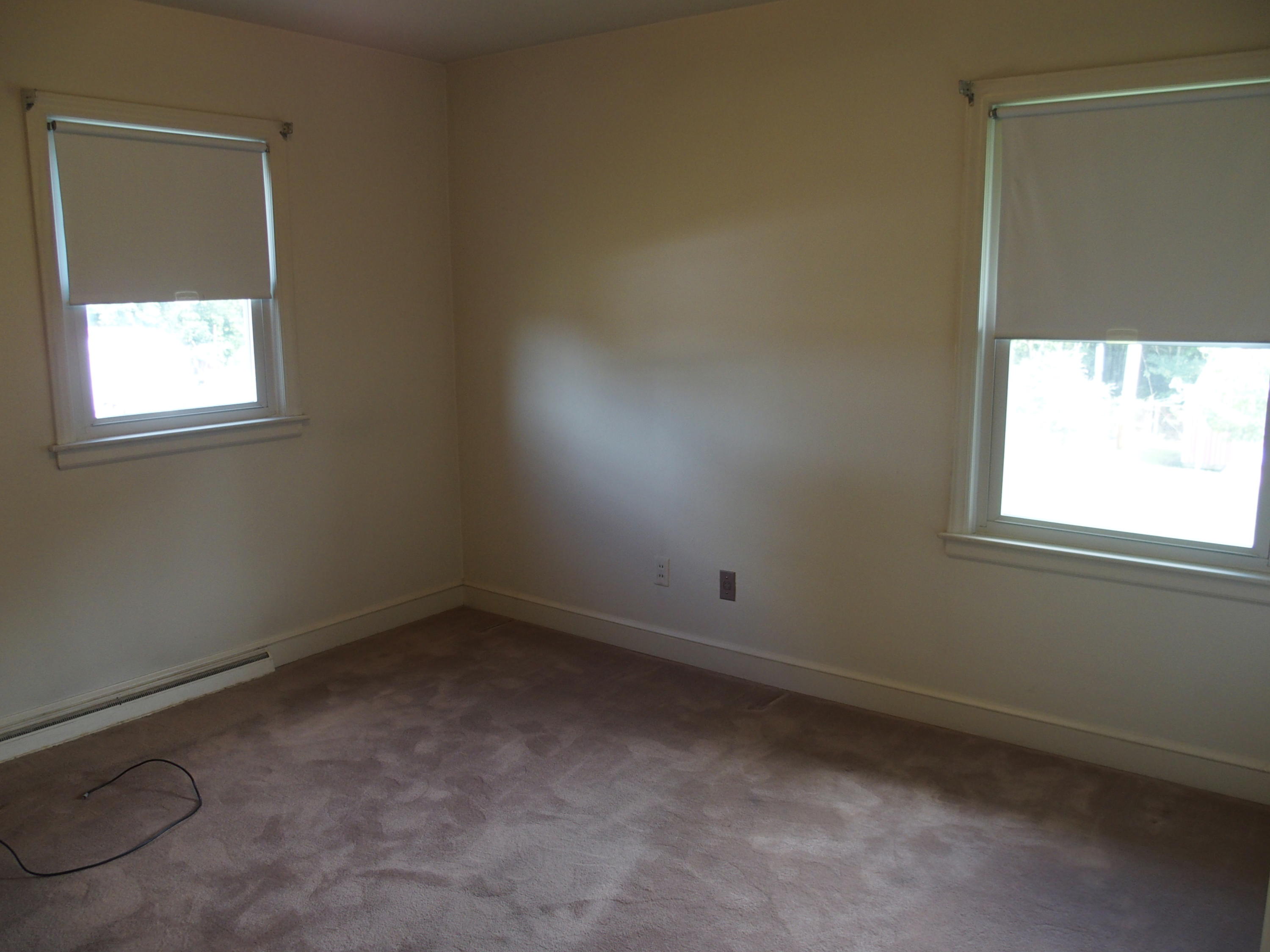 5811 Darby Road Roanoke, VA 24012 - Photo 12 of 25 P9280149